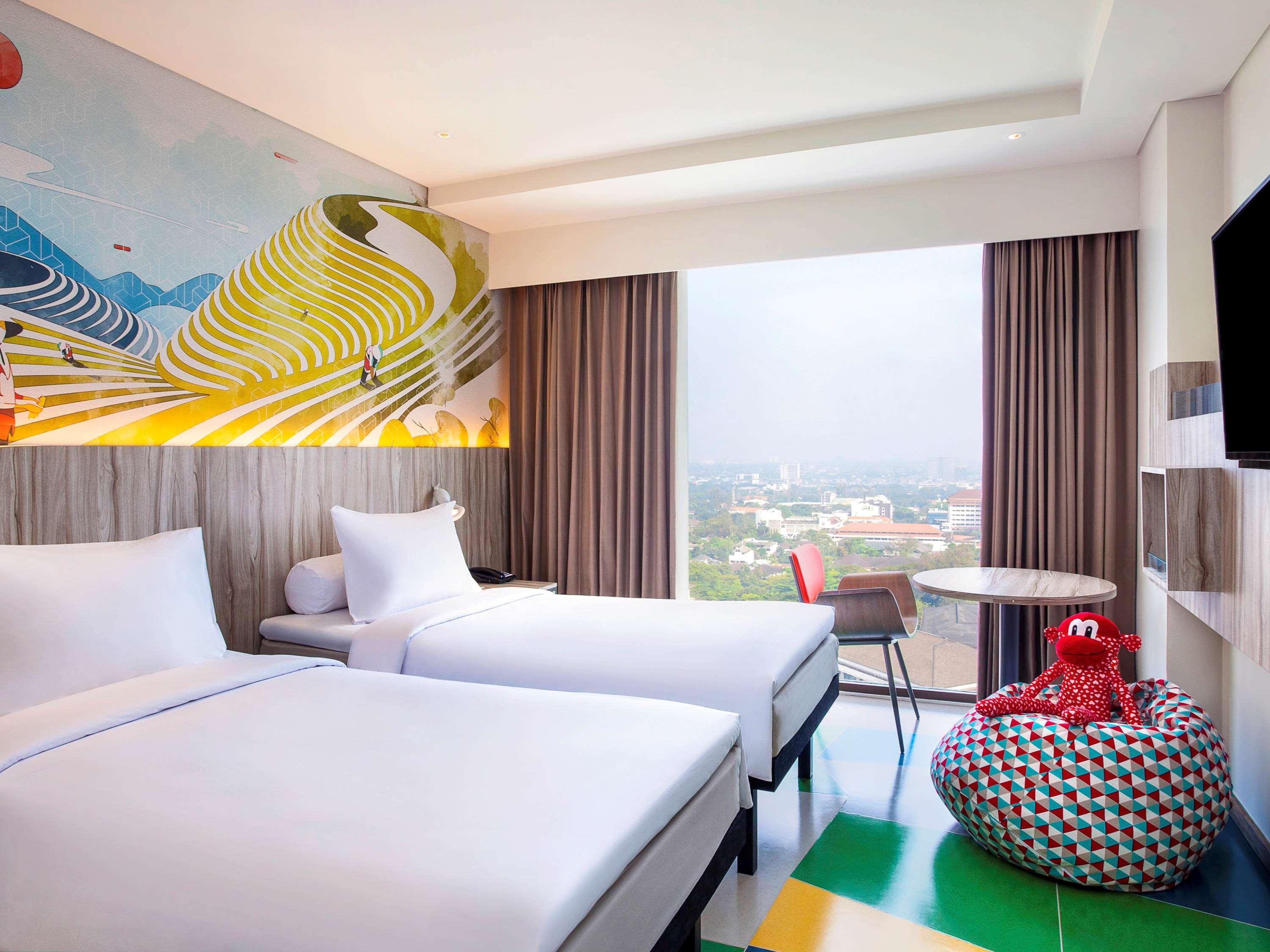 Ibis Styles Bandung Grand Central Екстериор снимка